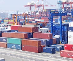 輸入業